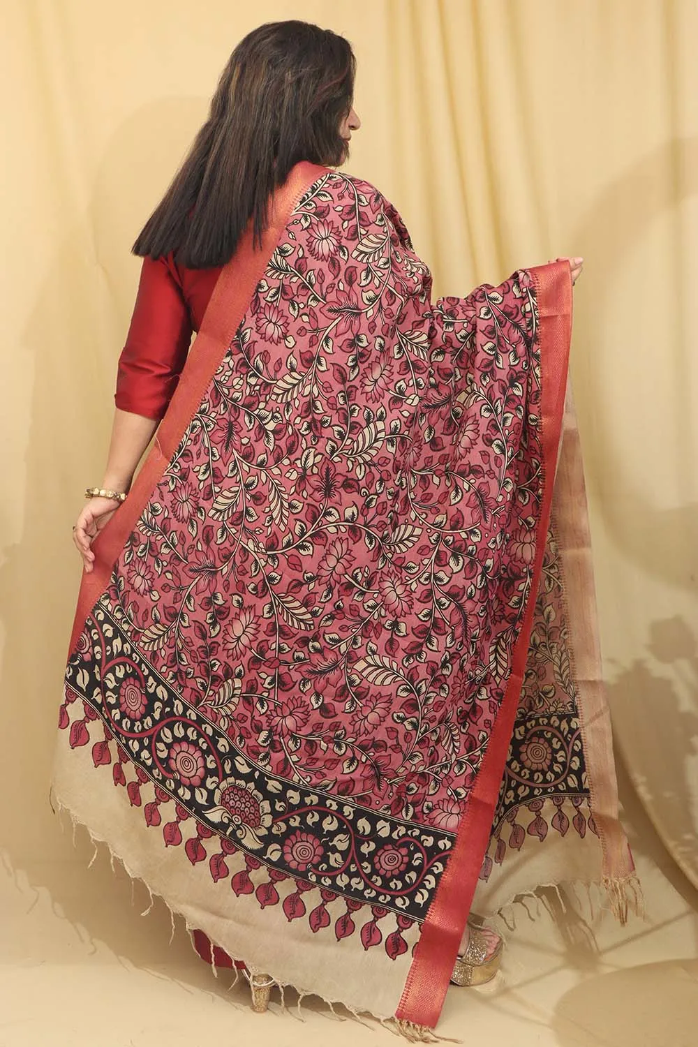 Beautiful Pink Kalamkari Hand Painted Pure Bangalore Silk Dupatta