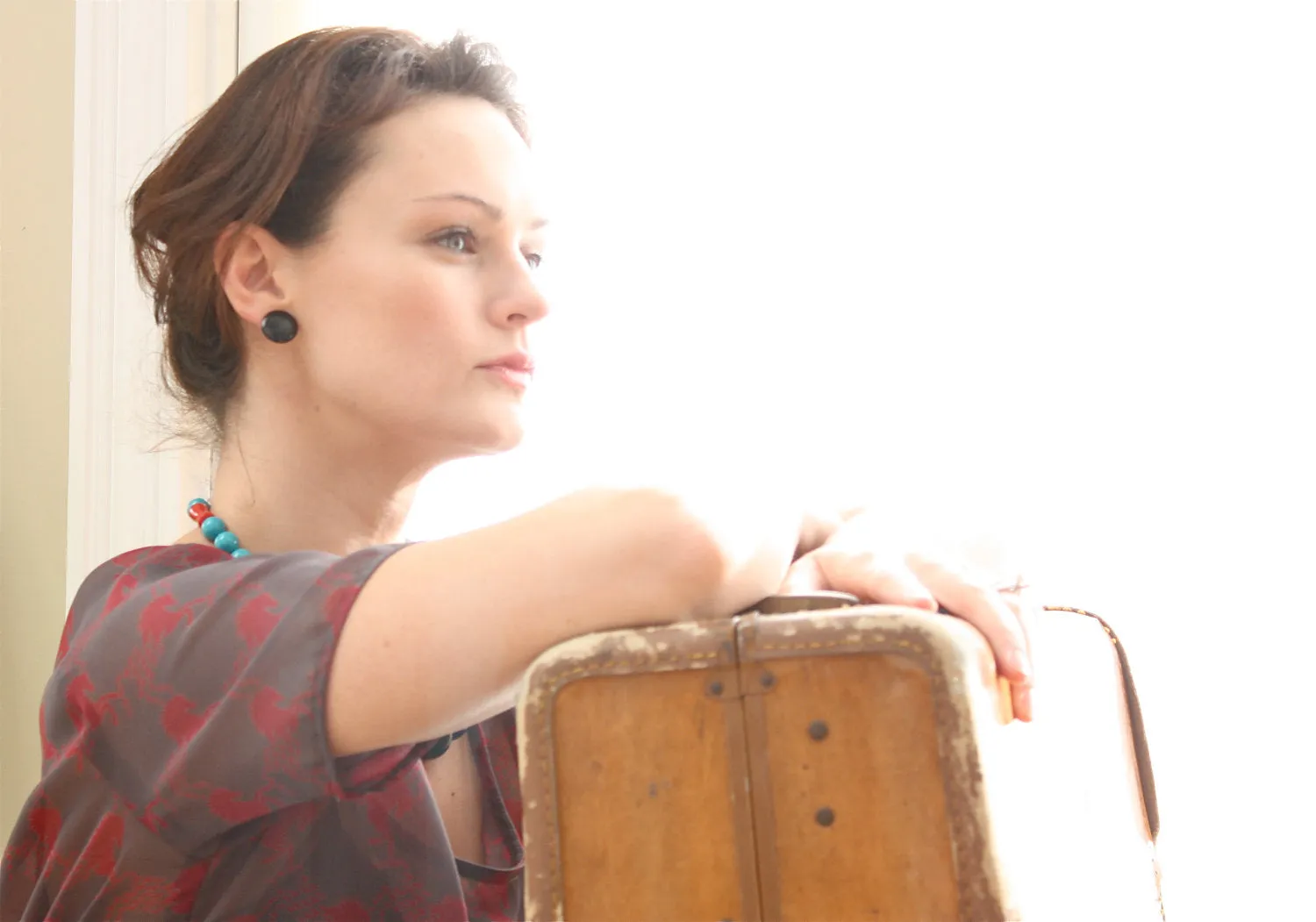 Black Lucite Disc Studs Earrings