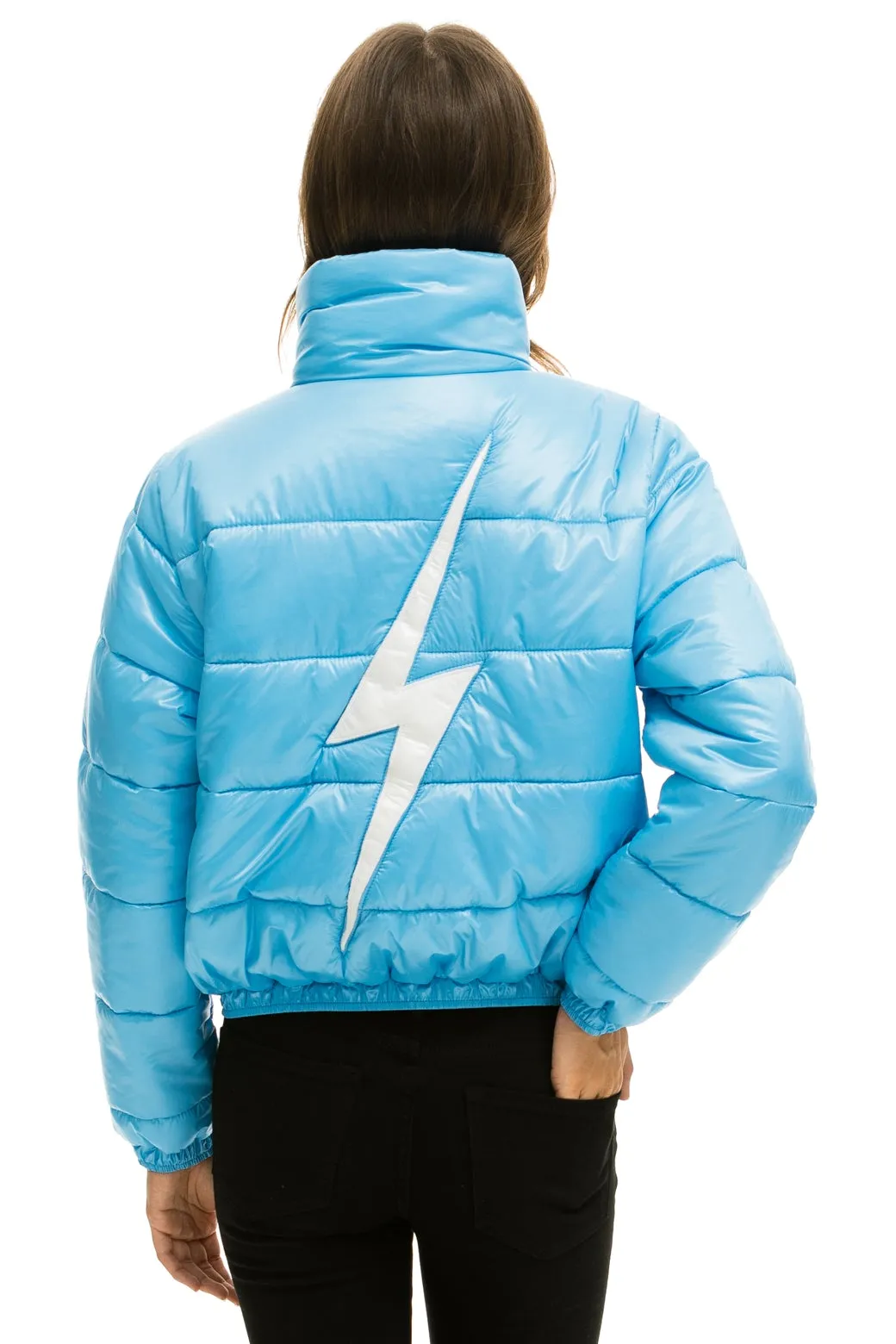 BOLT LUXE APRES PUFFER JACKET - GLOSSY SKY