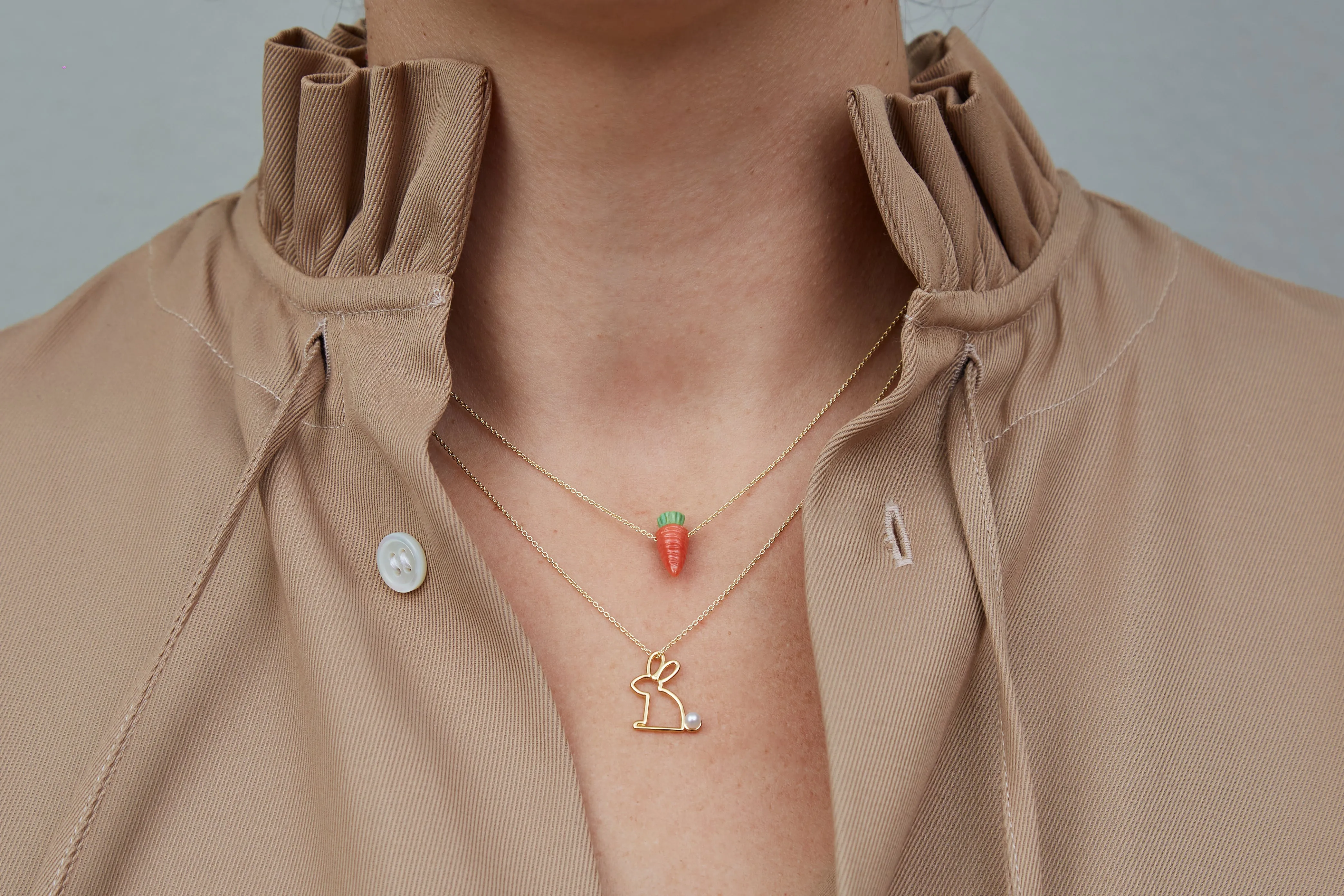 CARROT CORAL NECKLACE