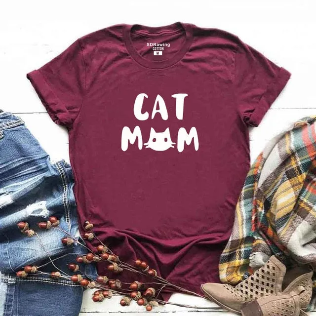 Cat Mom Women's T-shirt