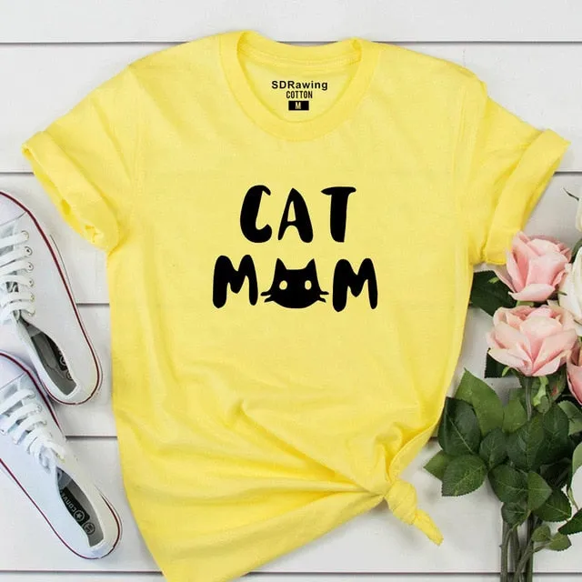 Cat Mom Women's T-shirt