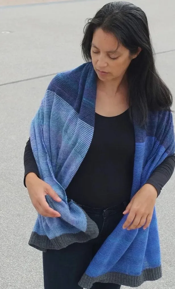 Eribe Treeline Wrap in Blues