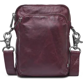 Mobile bag in delicious leather quality / 15818 - Cranberry