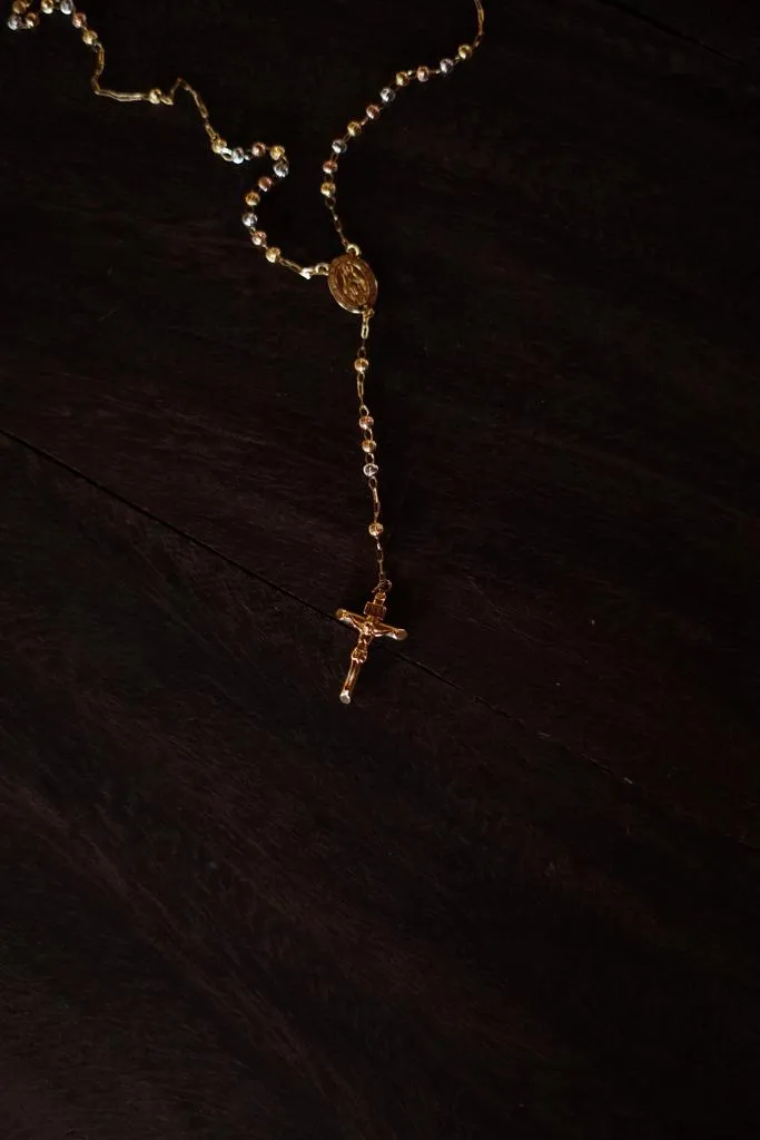 Rosary : 18k Gold