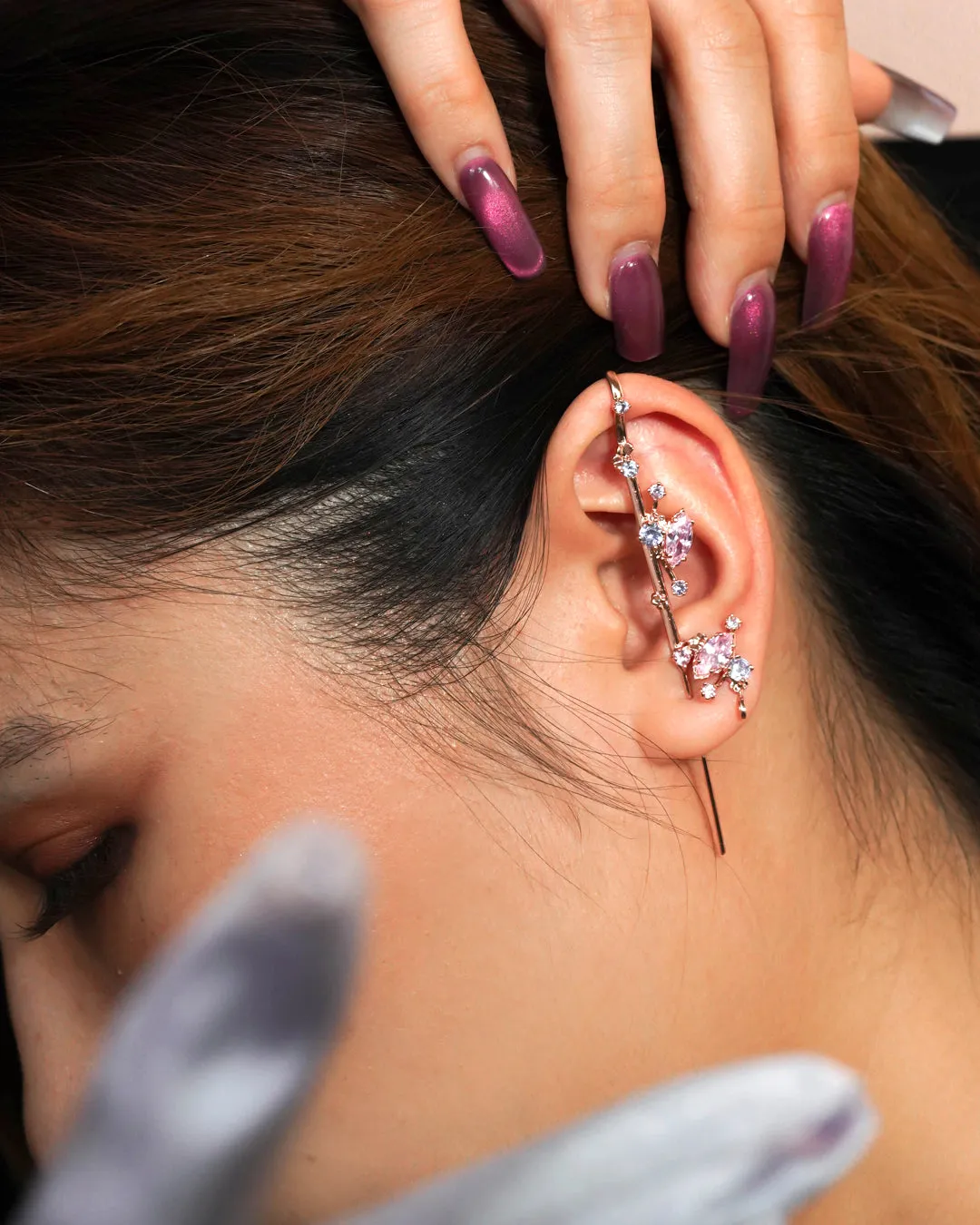 Star Dust Ear Pin [Pink color]